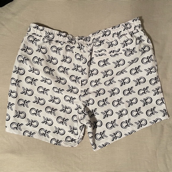 CALVIN KLEIN STEP UP BOARDSHORTS - Picture 3 of 4